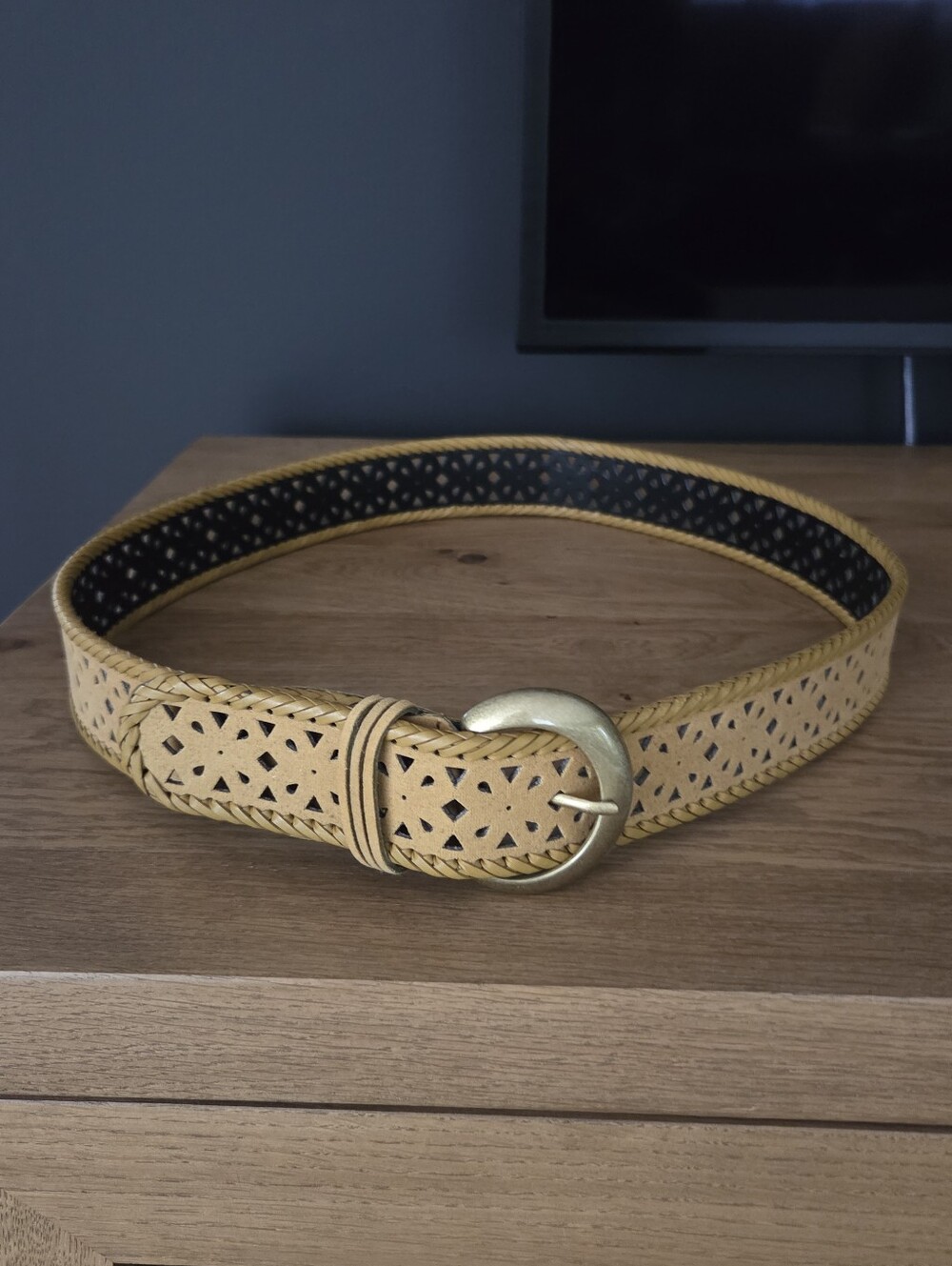Filigree Leather And Suede Belt In Mustard Yellow